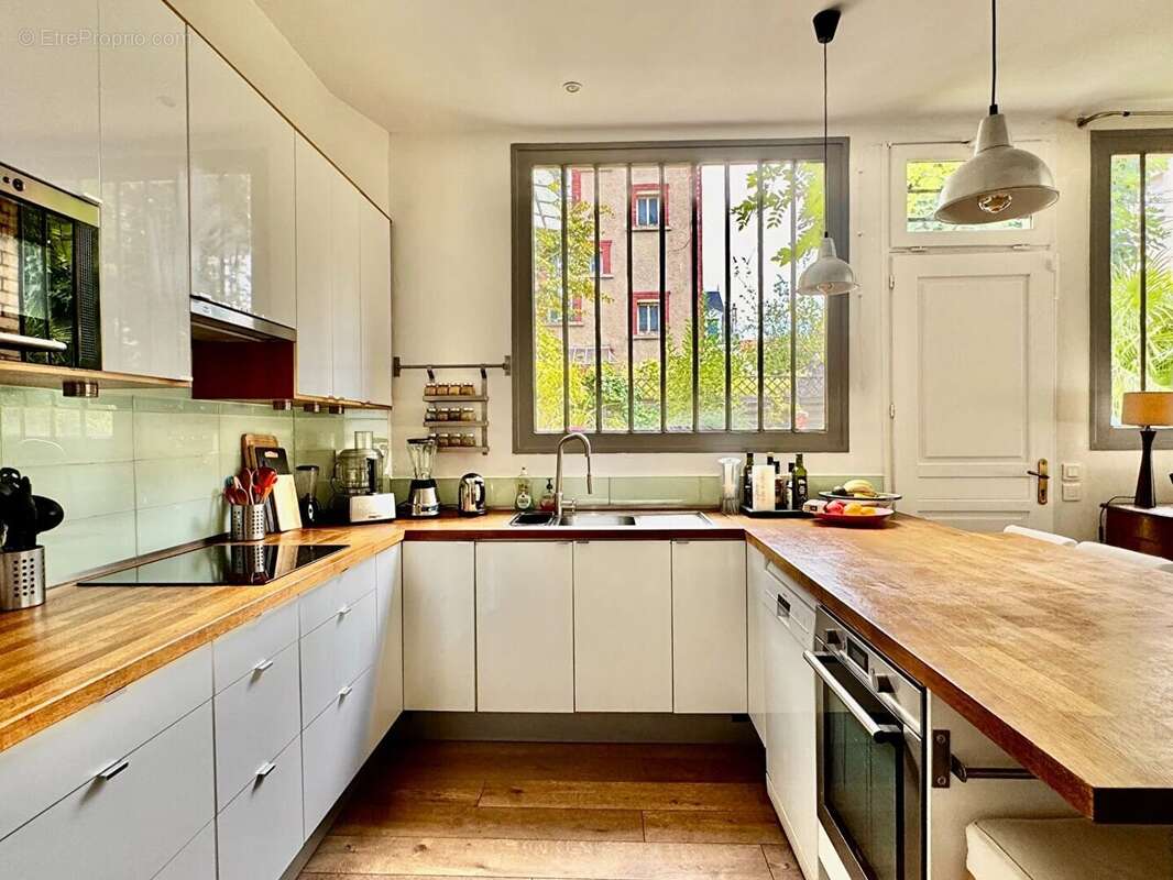 Maison à BOIS-COLOMBES