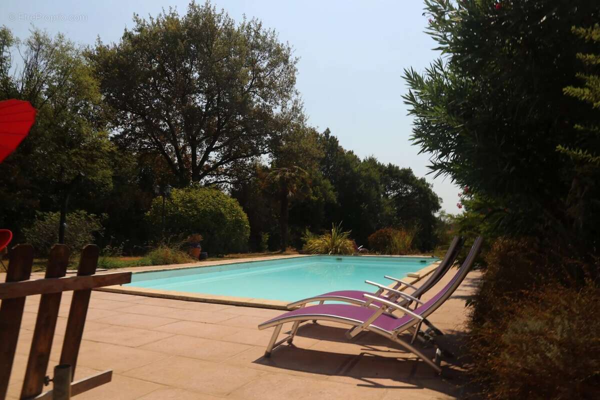 Maison à LAGUIAN-MAZOUS