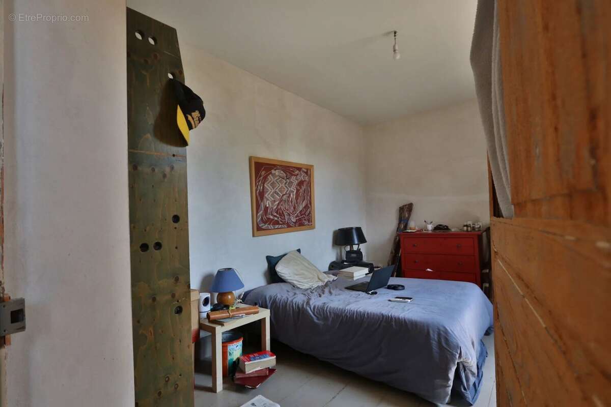 Maison à LAGUIAN-MAZOUS