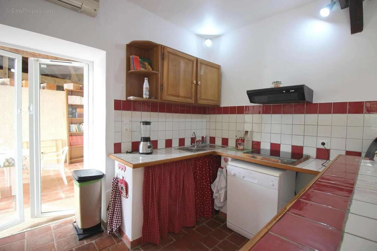 Maison à LAGUIAN-MAZOUS