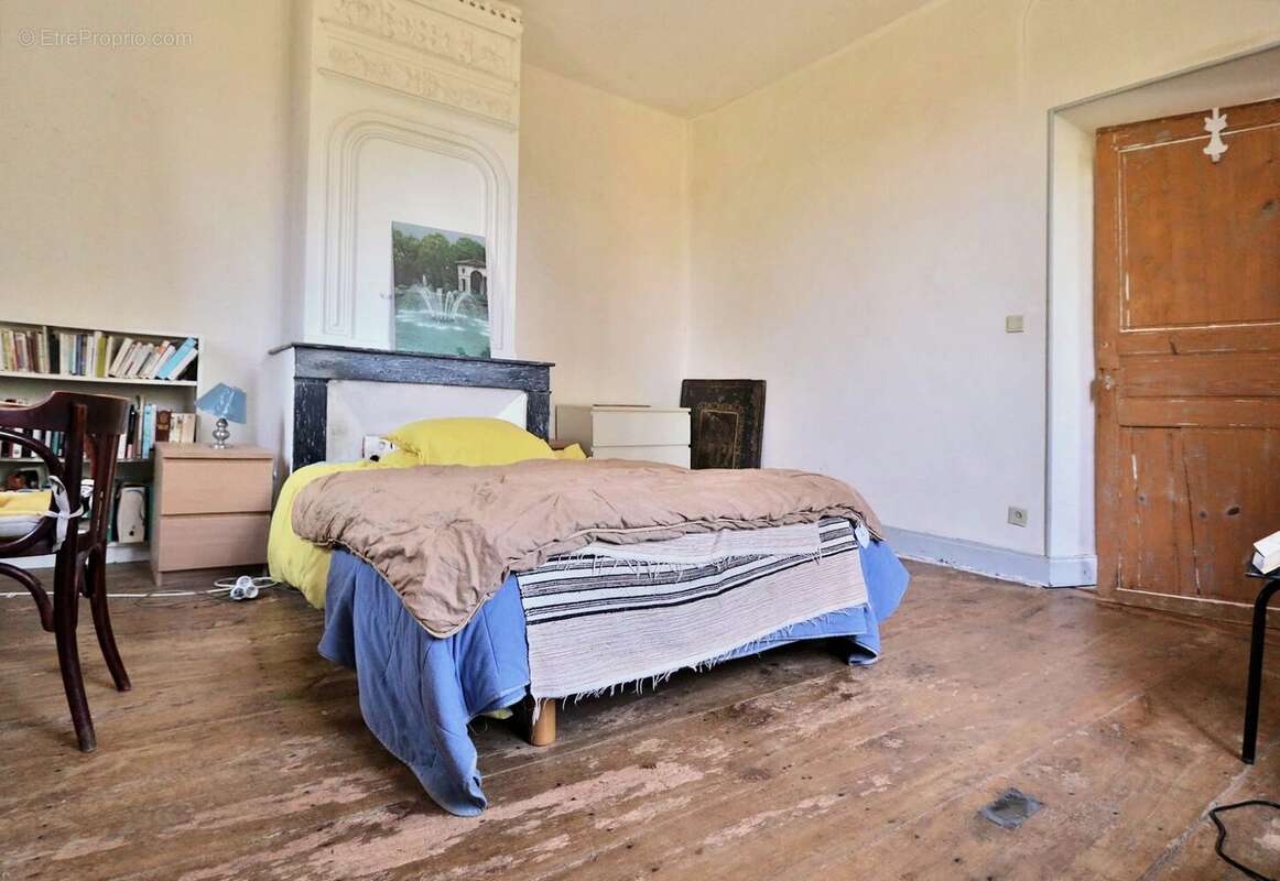 Maison à LAGUIAN-MAZOUS