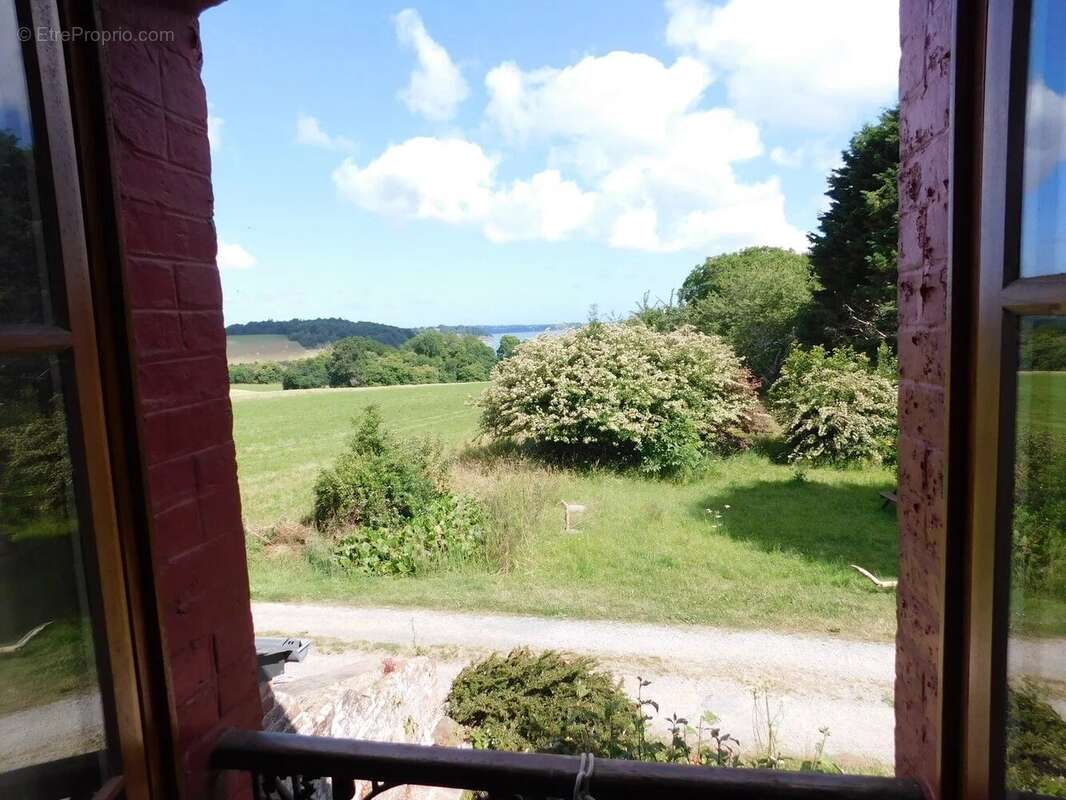 Maison à PLOUER-SUR-RANCE