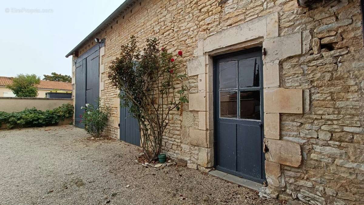 Maison à MARIGNY-BRIZAY