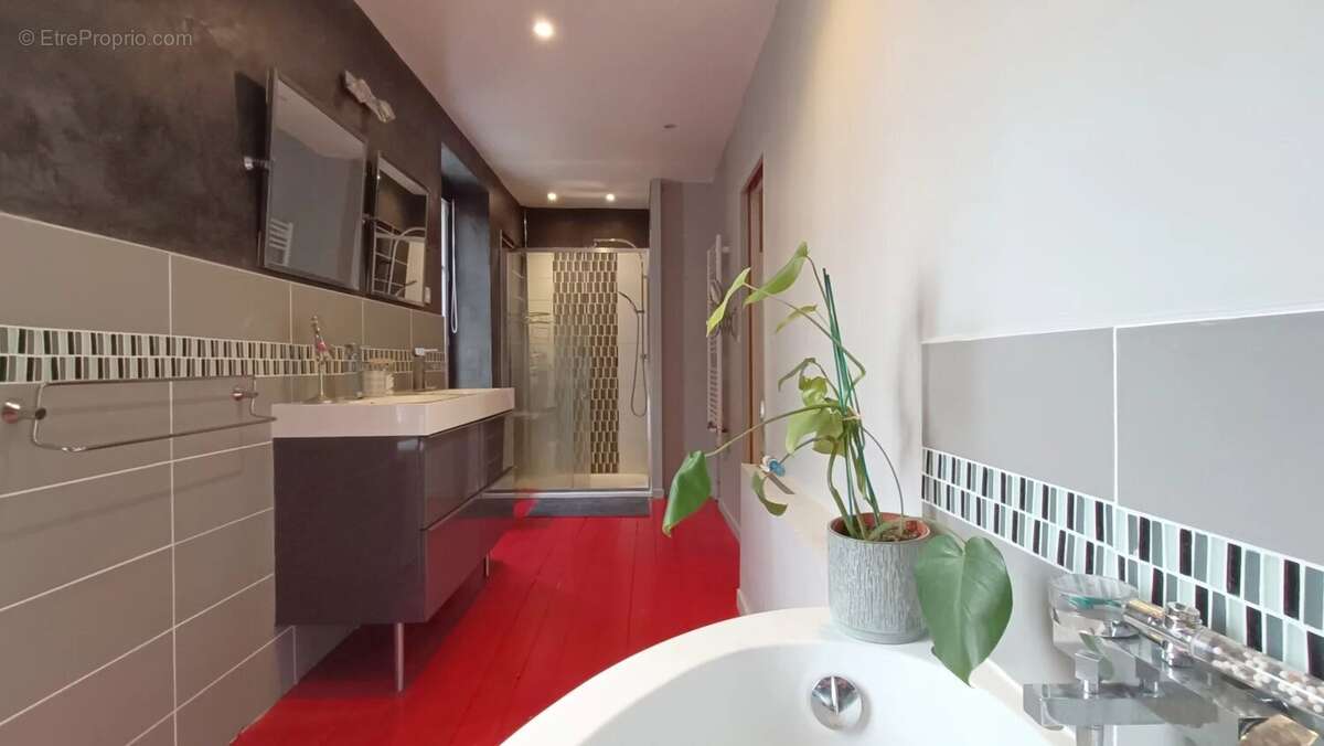 Maison à MARIGNY-BRIZAY