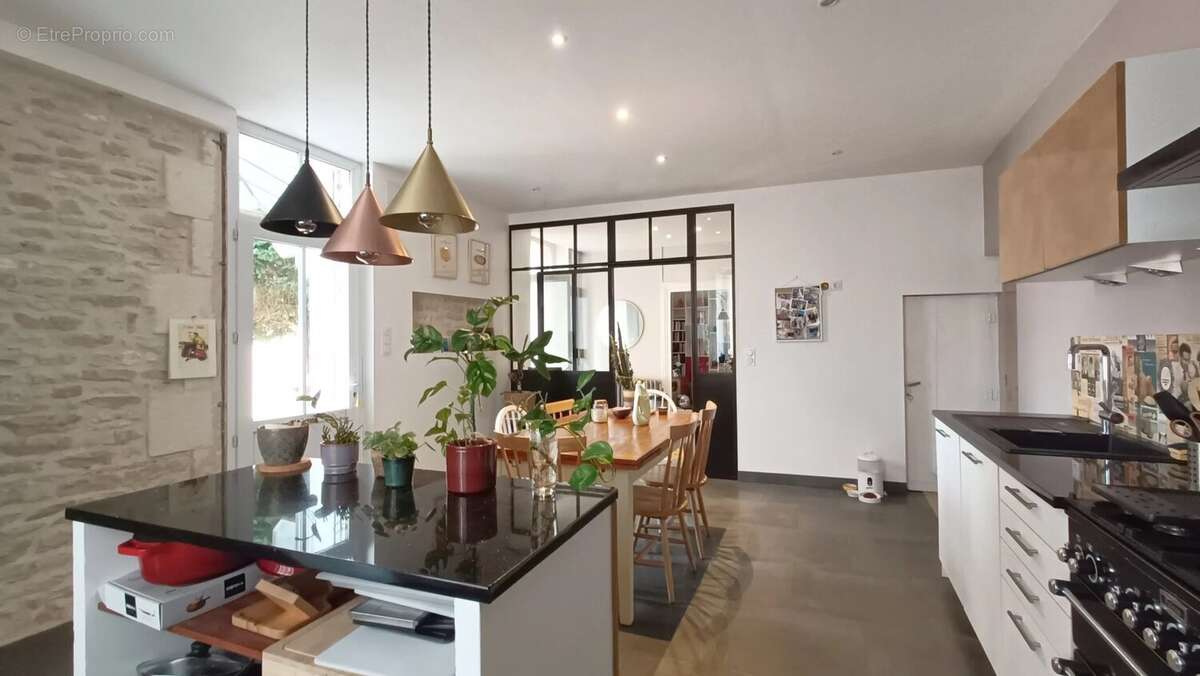 Maison à MARIGNY-BRIZAY