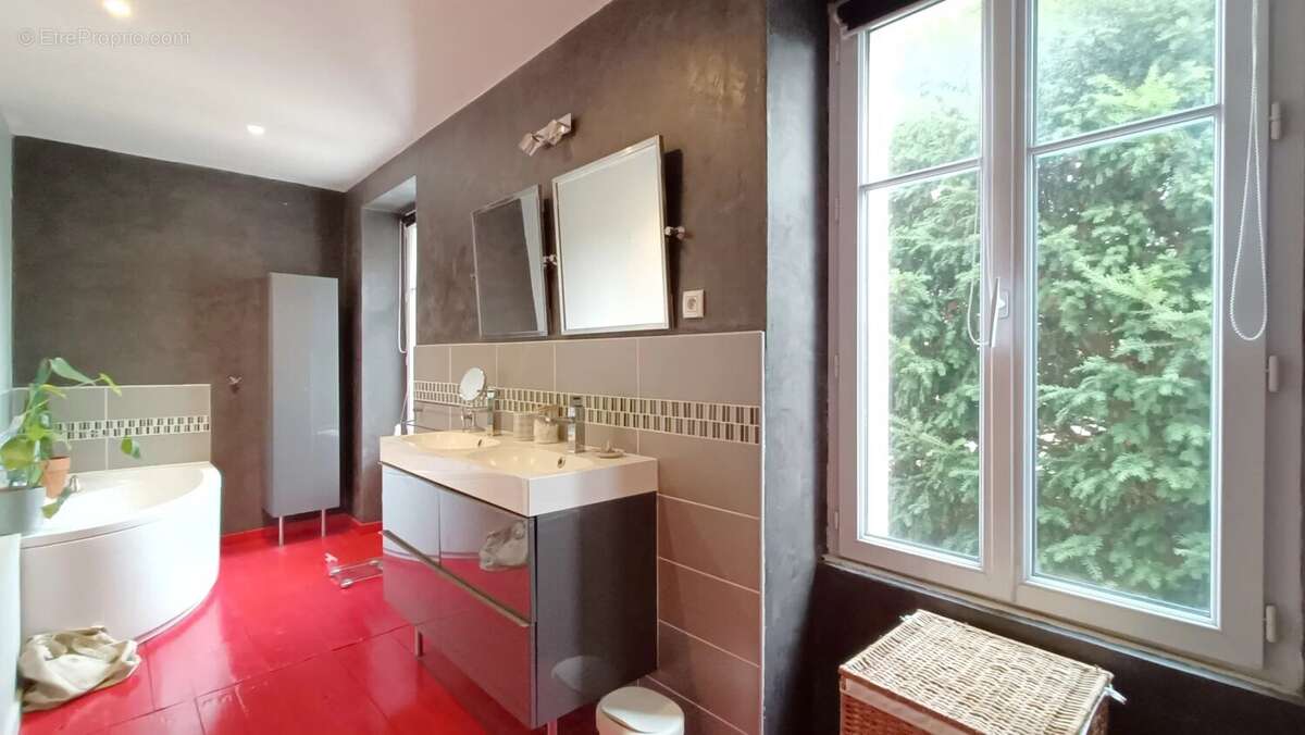 Maison à MARIGNY-BRIZAY