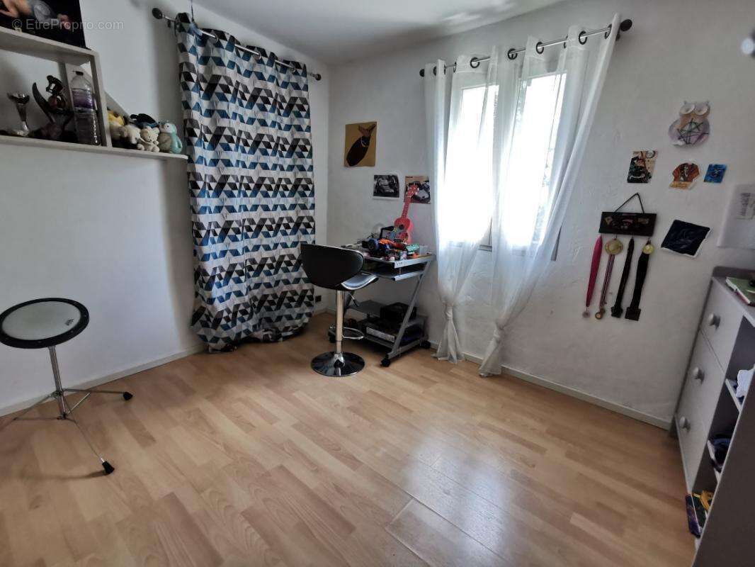 Maison à BEZU-SAINT-GERMAIN