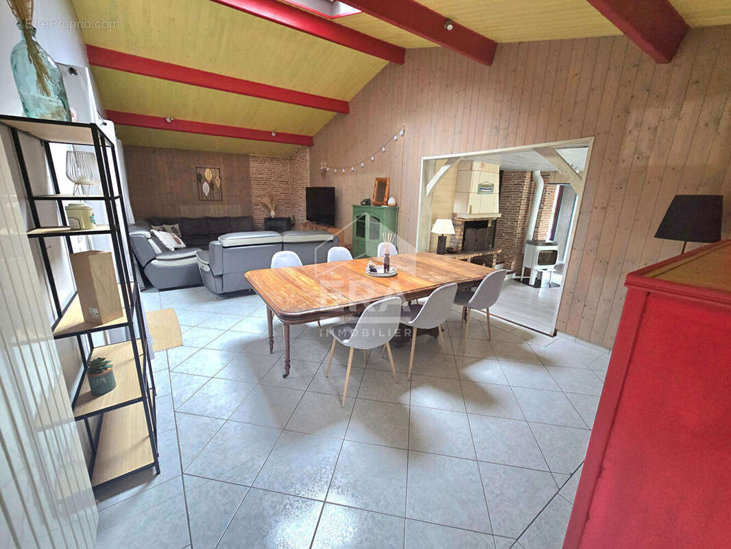 Maison à MONTPON-MENESTEROL