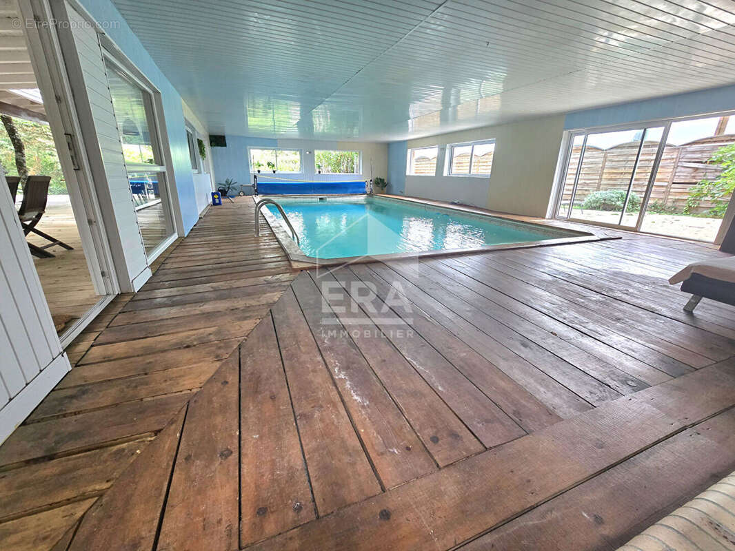 Maison à MONTPON-MENESTEROL