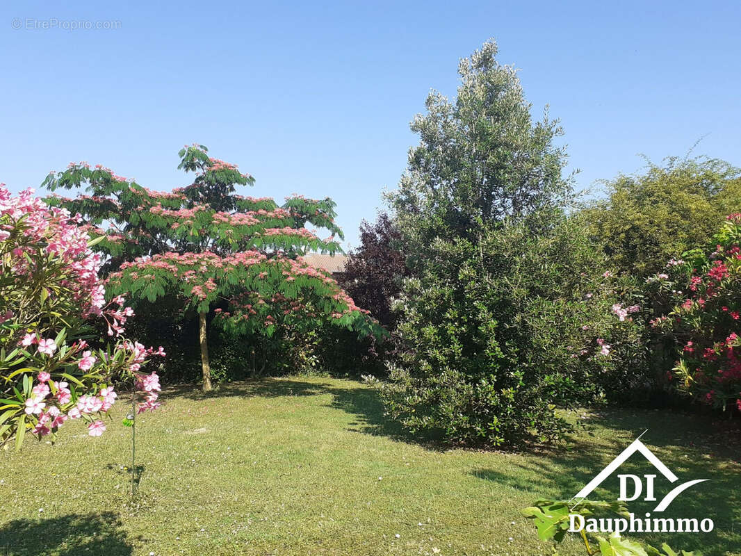 Maison à BOURG-DE-PEAGE