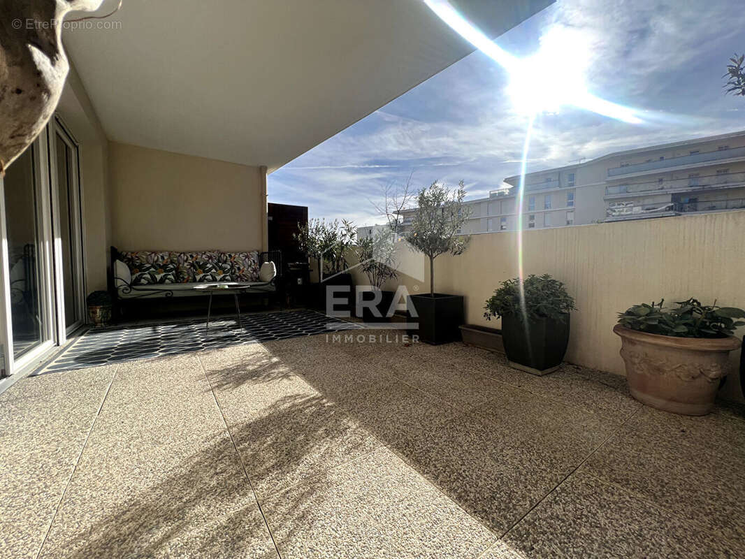 Appartement à SEPTEMES-LES-VALLONS