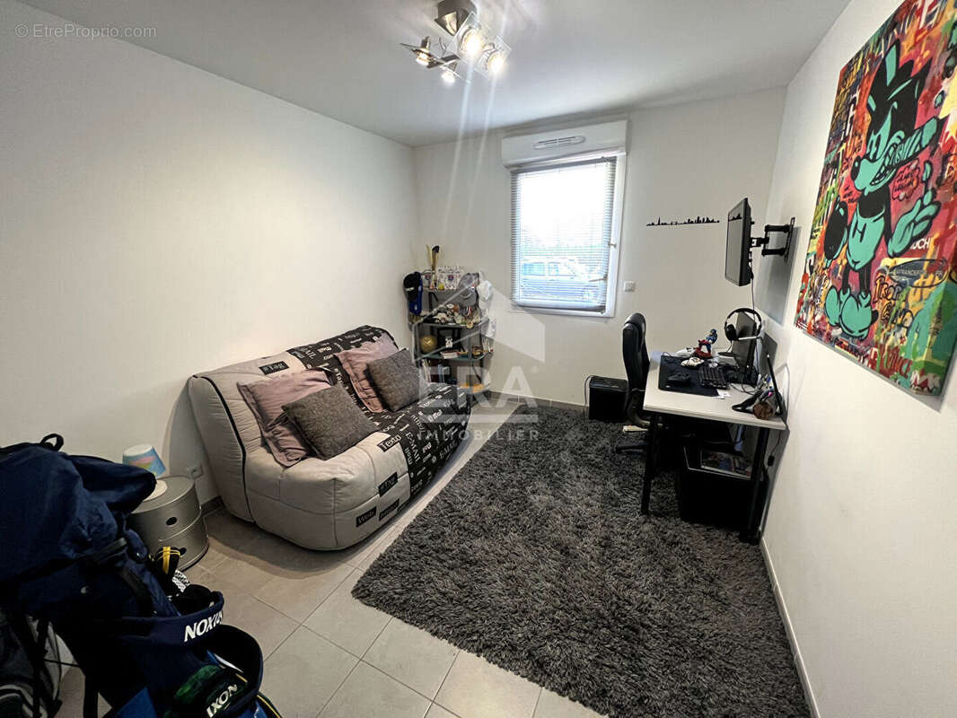 Appartement à SEPTEMES-LES-VALLONS