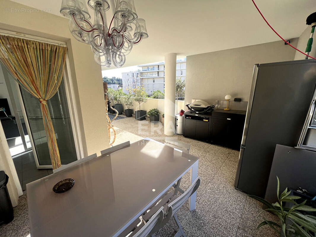 Appartement à SEPTEMES-LES-VALLONS