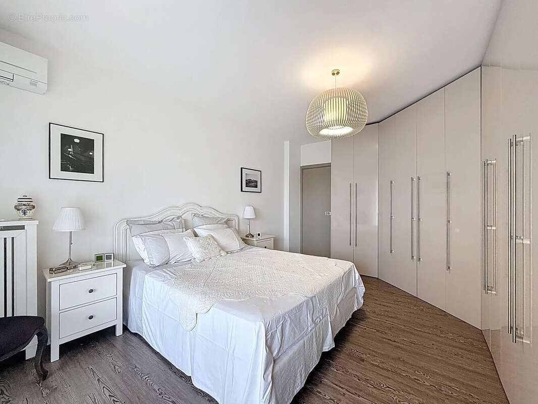 Appartement à LE CANNET