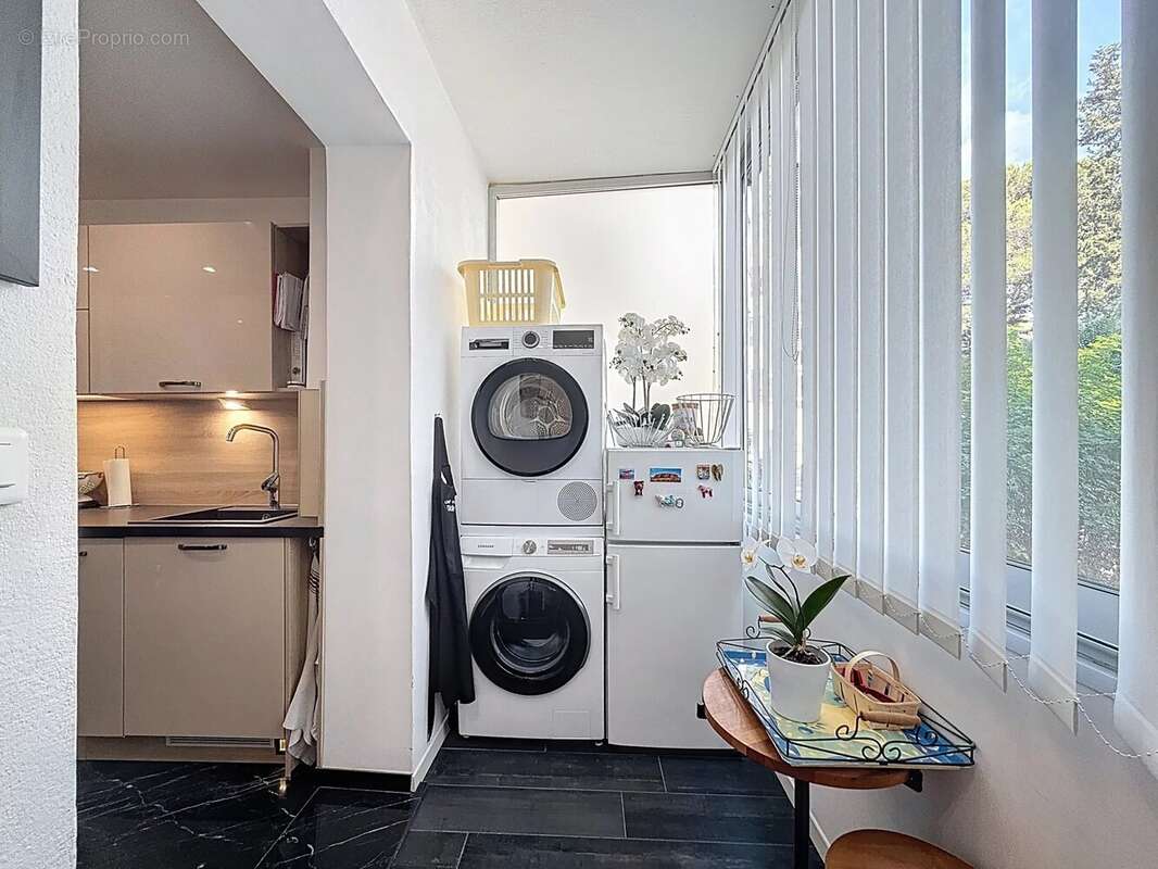 Appartement à LE CANNET