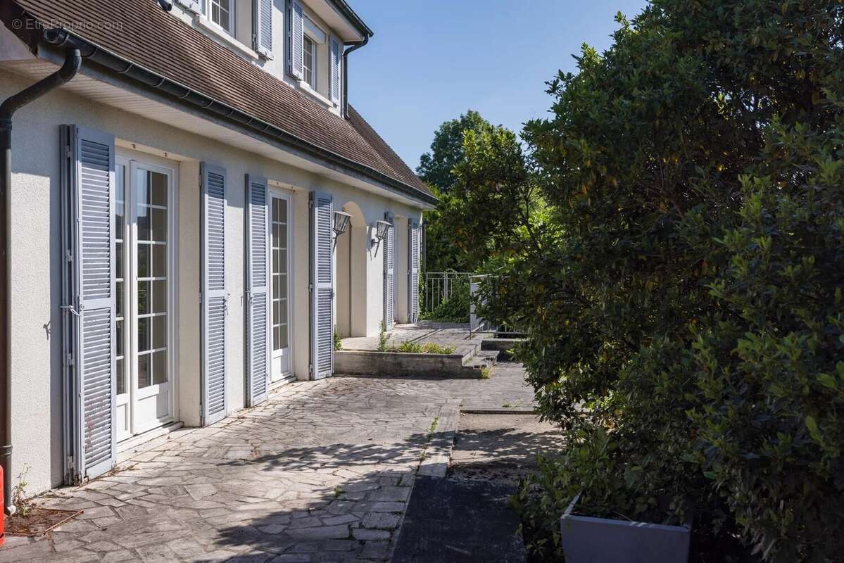 Maison à AUBERGENVILLE