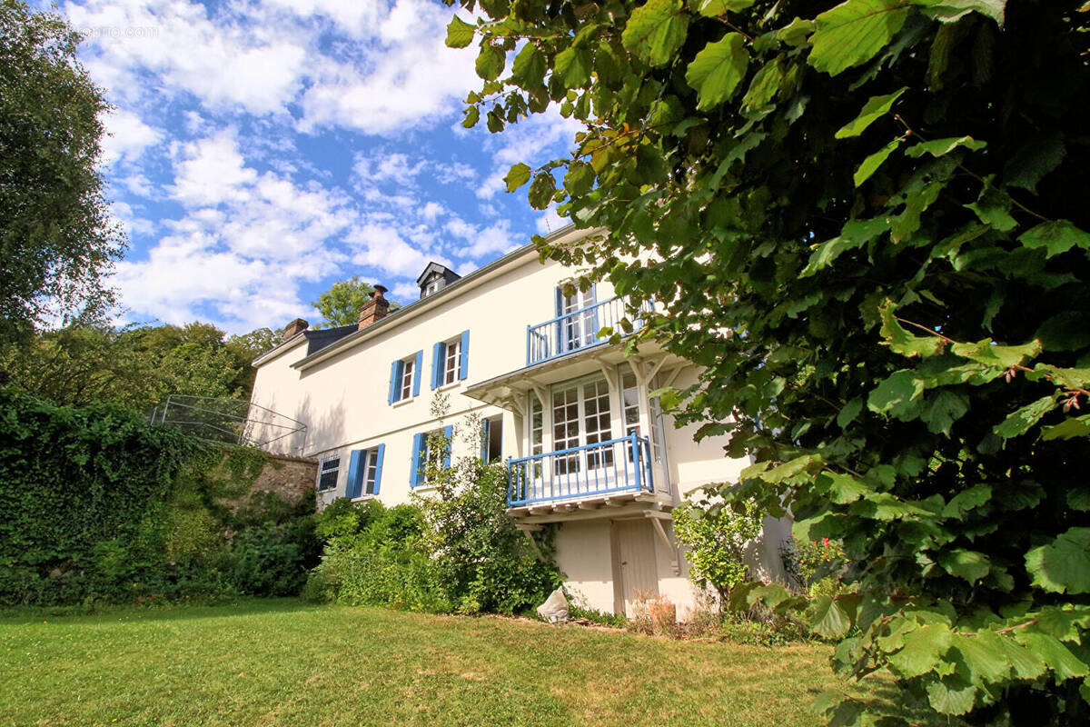 Maison à MONT-SAINT-AIGNAN