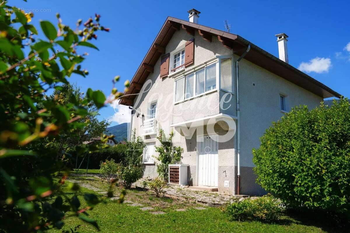 Maison à SAINT-JORIOZ