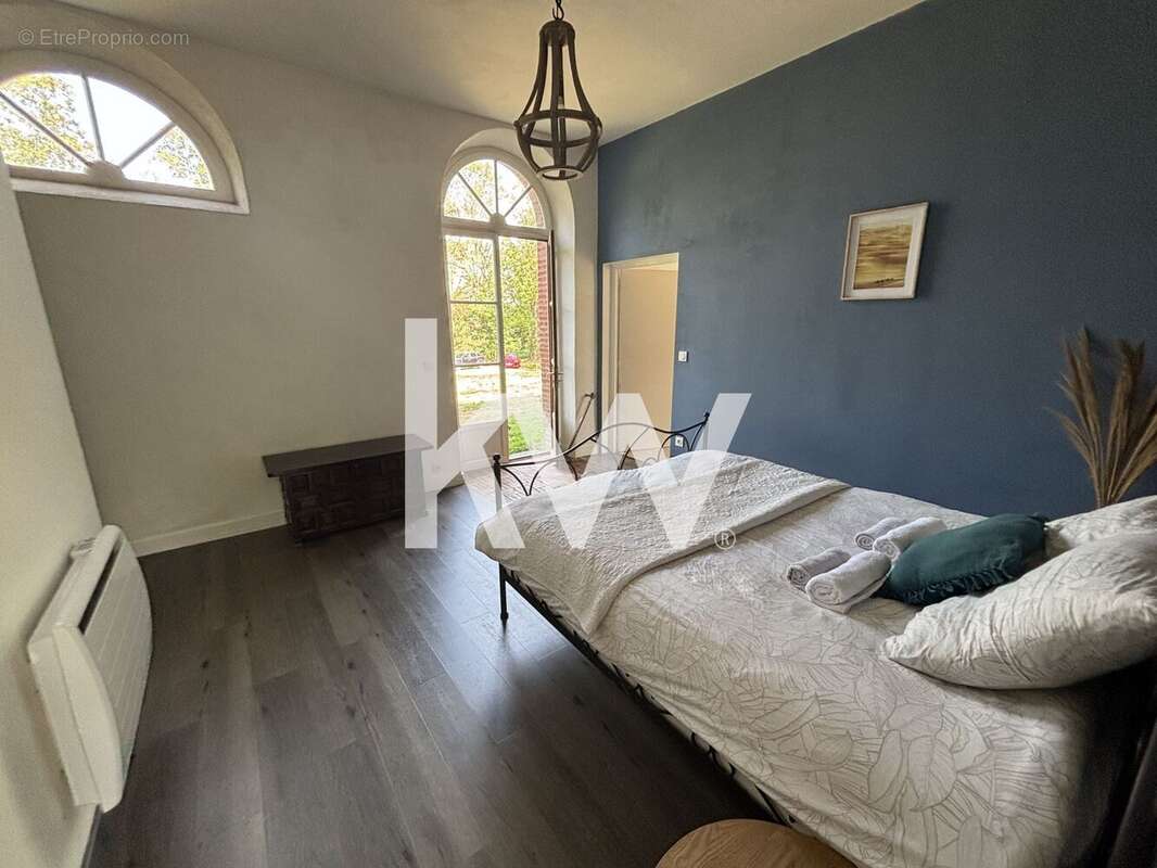 Maison à CONDAT-SUR-VIENNE