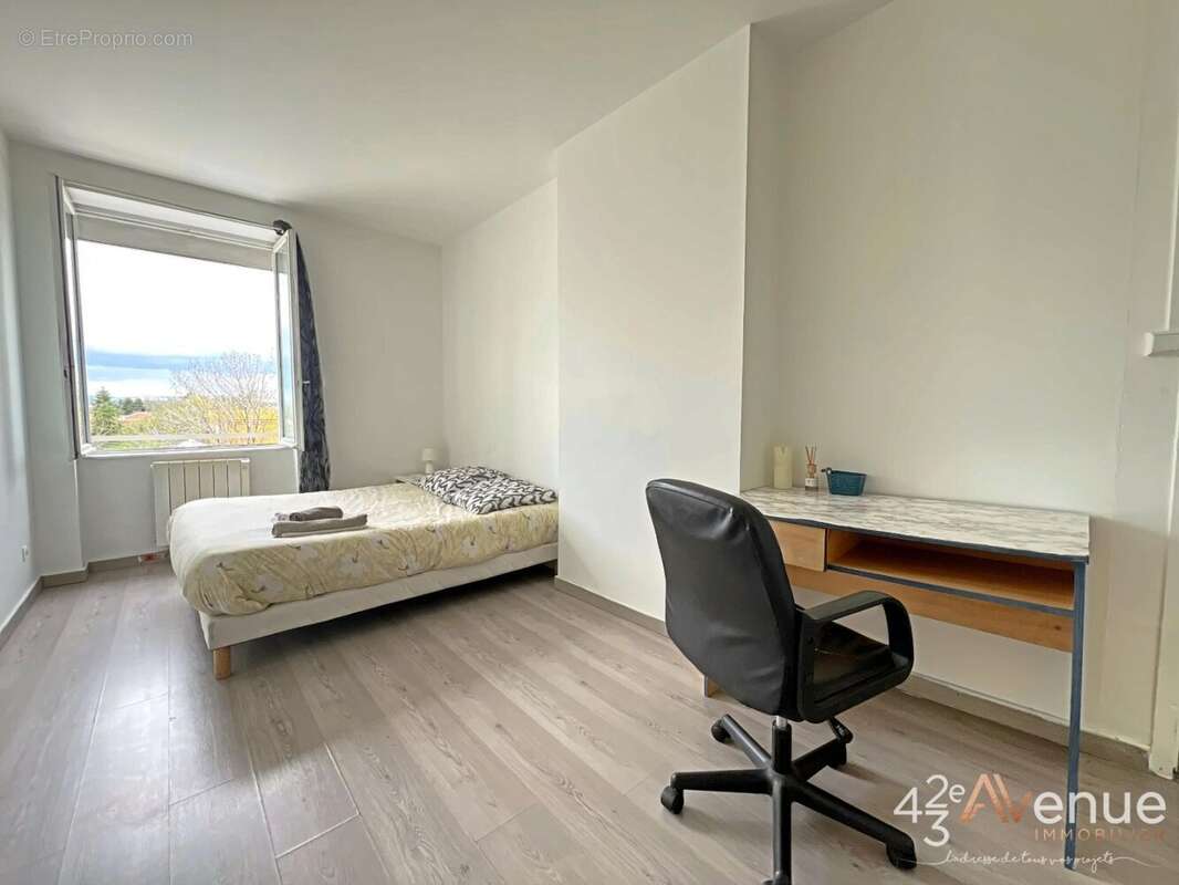 Appartement à SAINT-ETIENNE