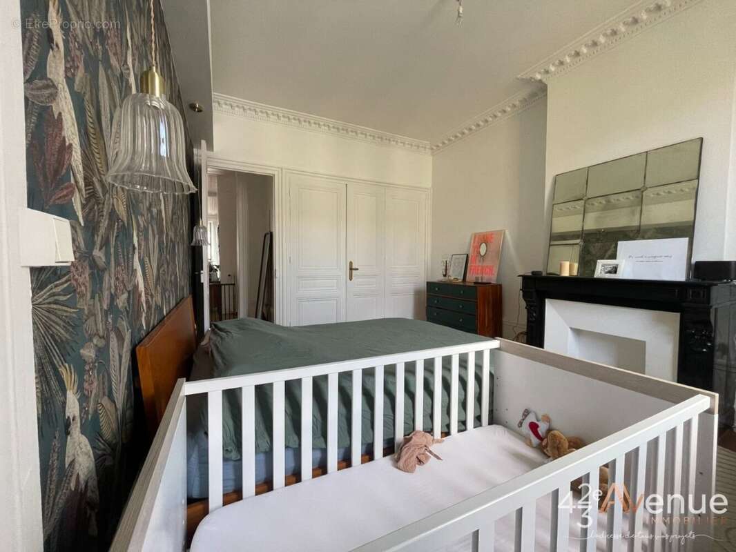 Appartement à SAINT-ETIENNE