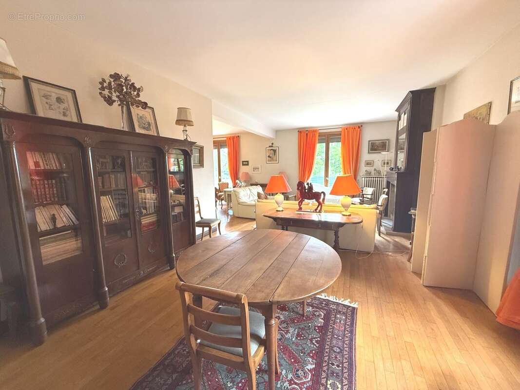 Maison à BRIVE-LA-GAILLARDE