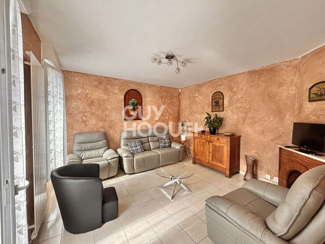 Maison à SAINT-OUEN