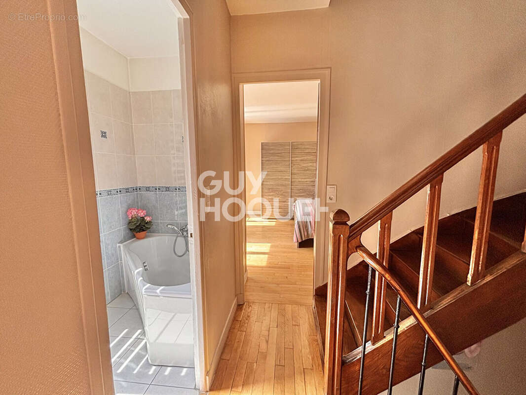 Maison à SAINT-OUEN