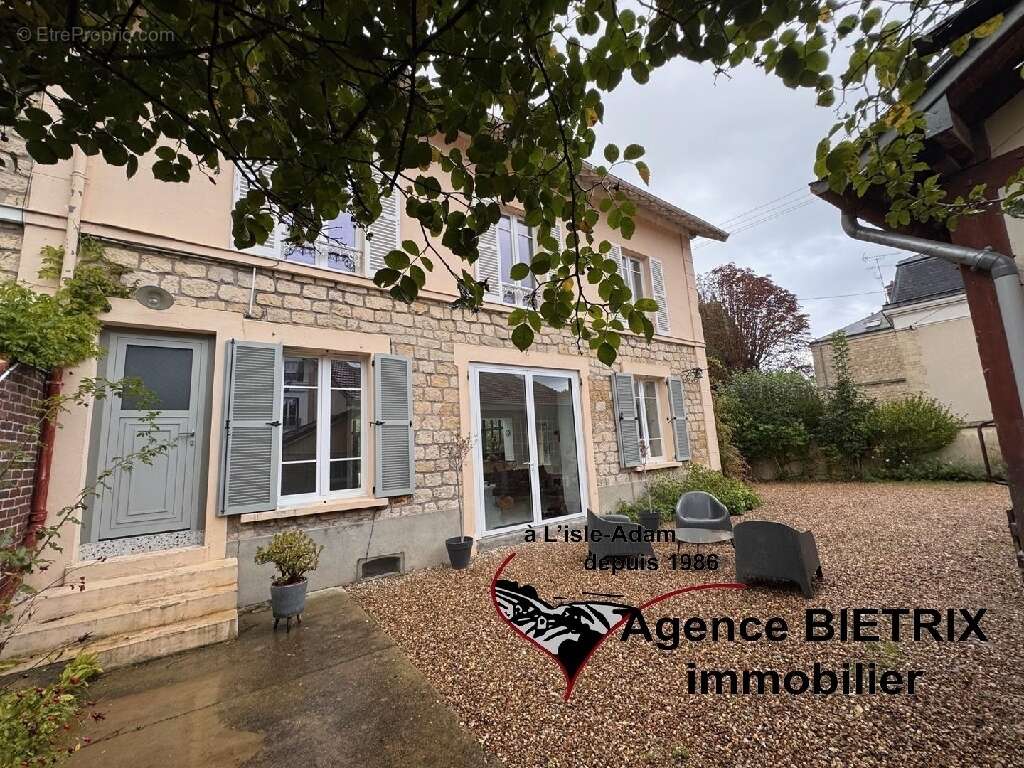 Maison à L'ISLE-ADAM