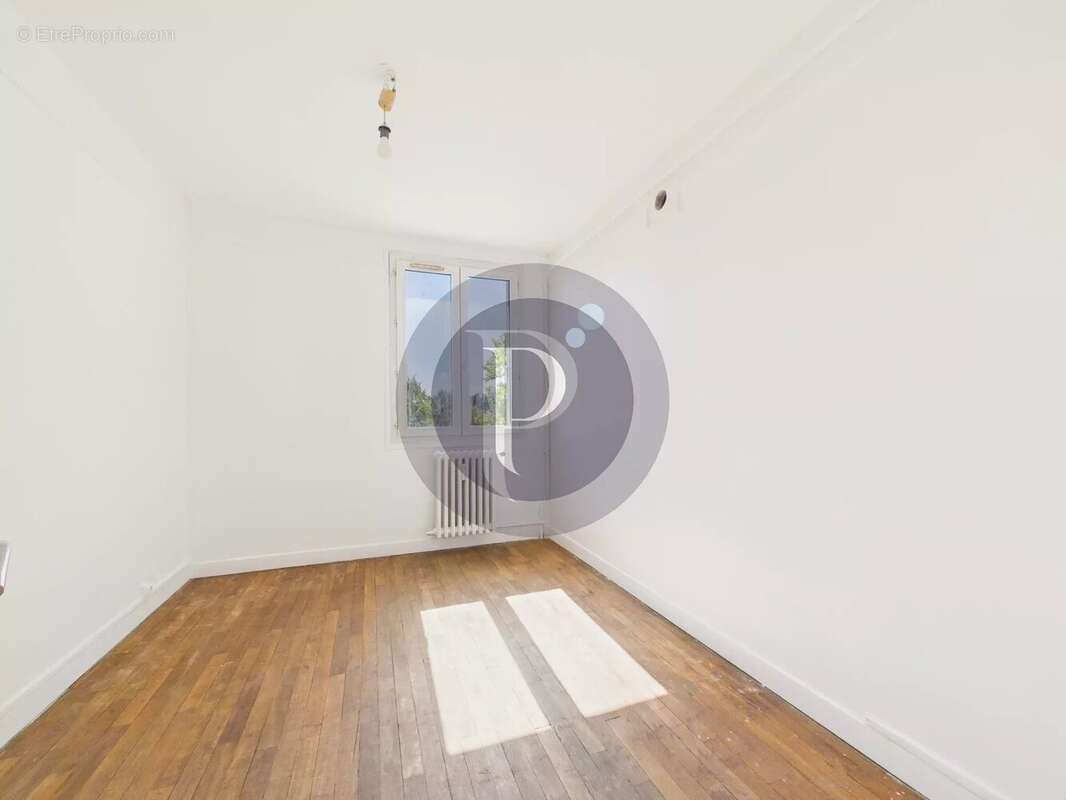 Appartement à LE PLESSIS-ROBINSON