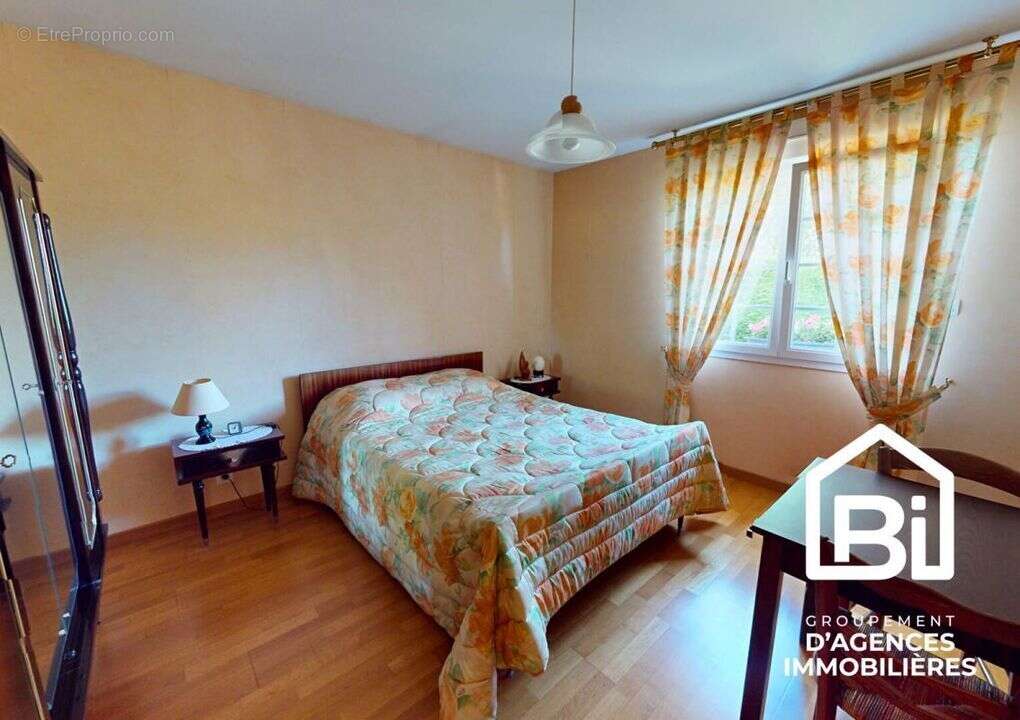 Maison à OUISTREHAM