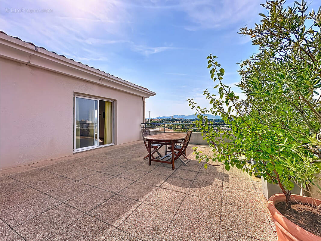 Appartement à MARSEILLE-13E