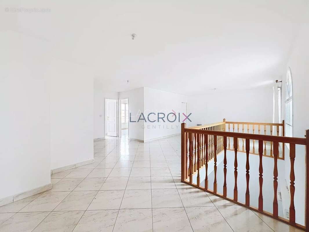 Maison à GENTILLY