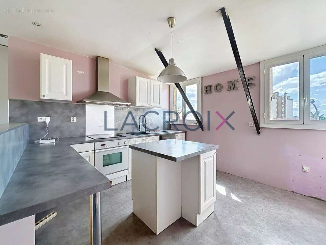 Maison à LE KREMLIN-BICETRE