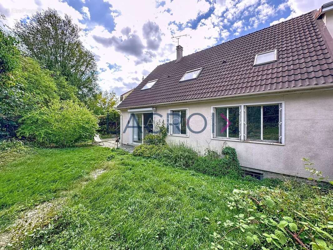 Maison à LE KREMLIN-BICETRE