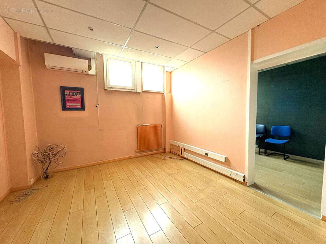 Commerce à CONFLANS-SAINTE-HONORINE