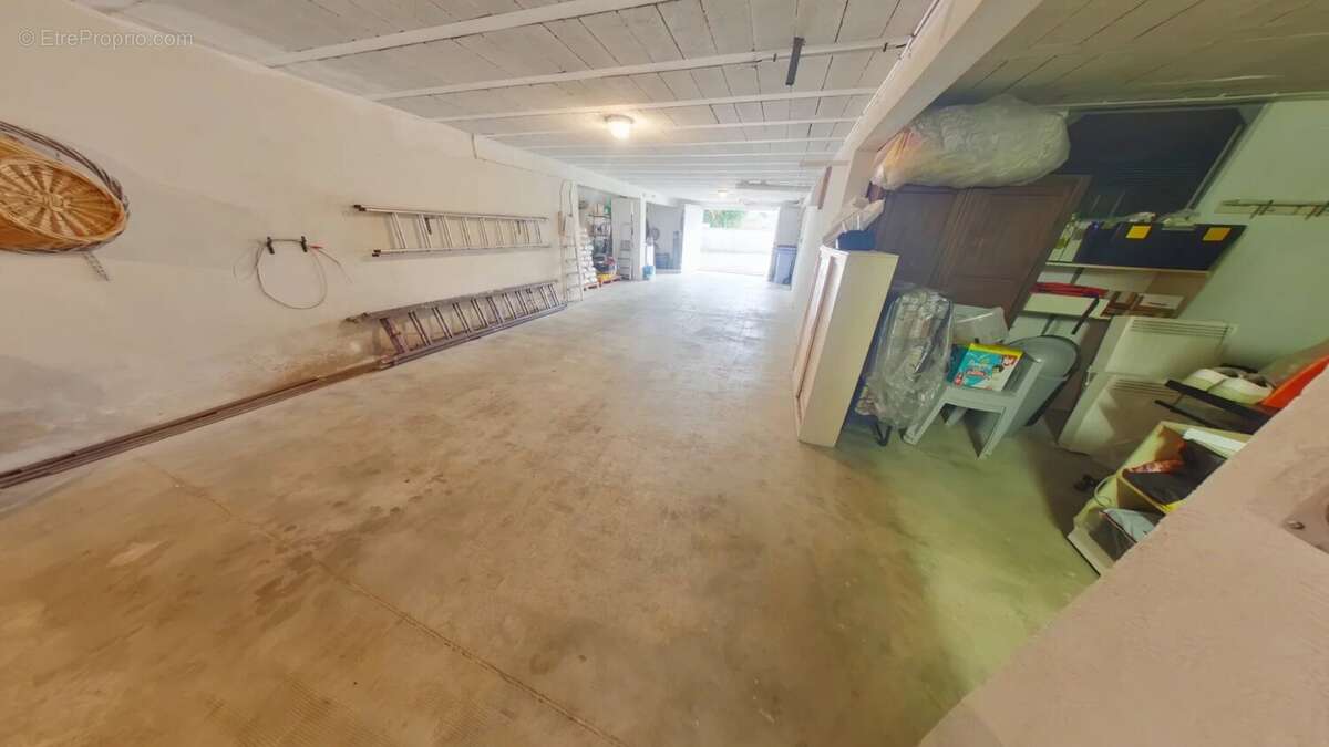 Maison à SAINT-GERMAIN-LES-ARLAY