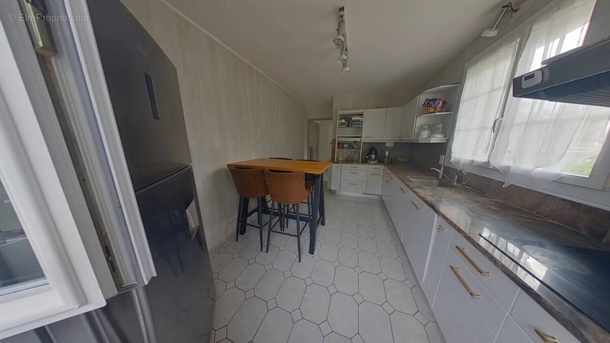 Maison à SAINT-GERMAIN-LES-ARLAY