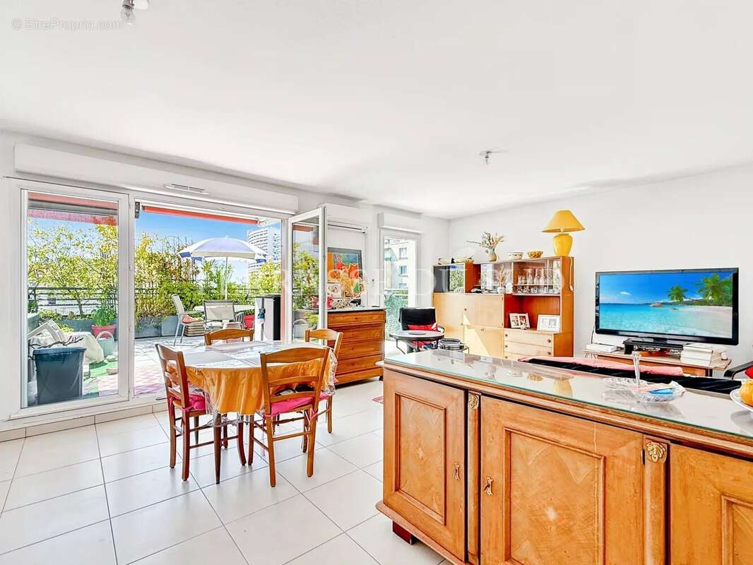 Appartement à MARSEILLE-9E