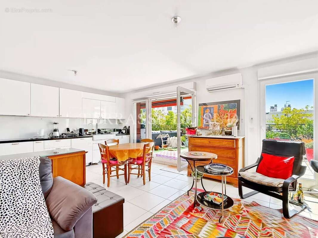 Appartement à MARSEILLE-9E