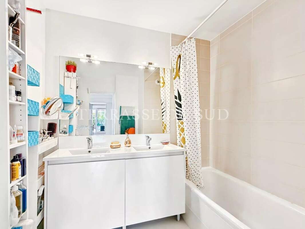 Appartement à MARSEILLE-9E