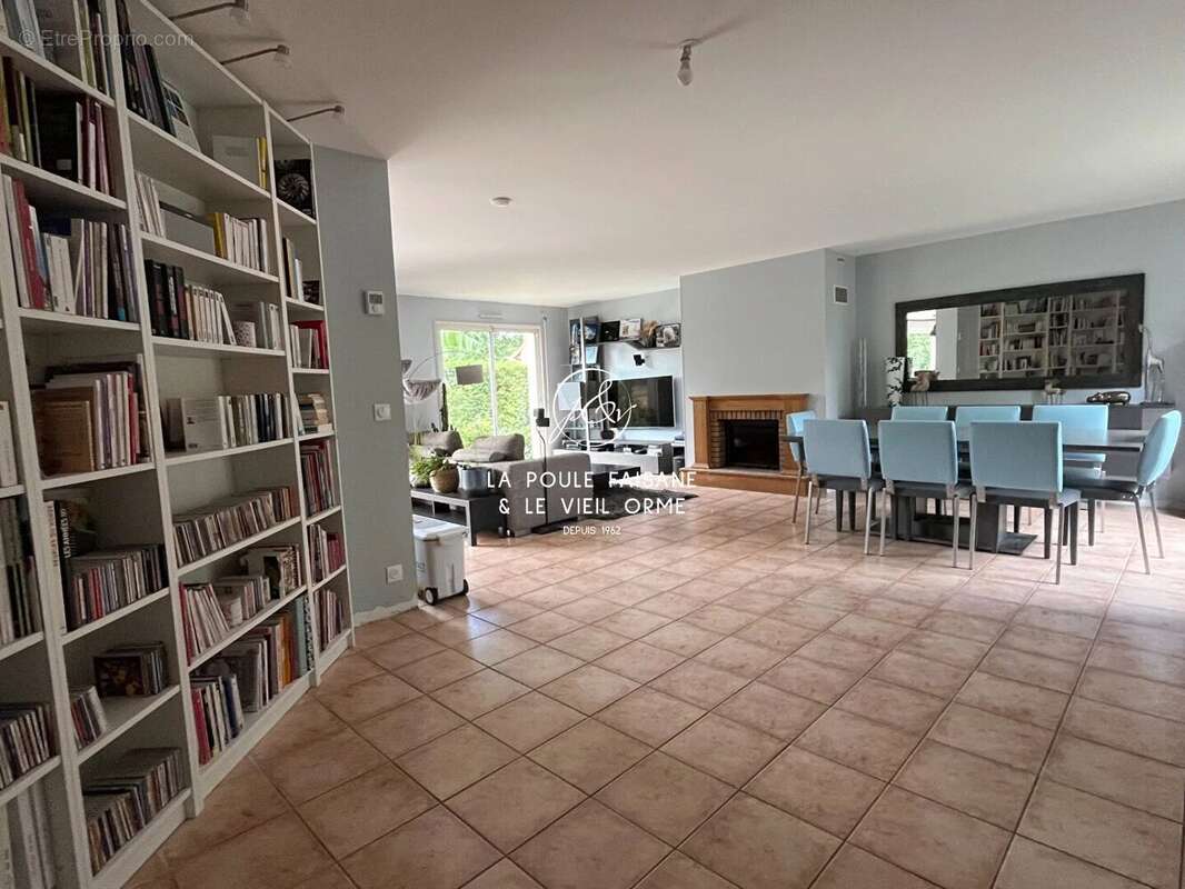 Maison à SAINT-LEGER-EN-YVELINES