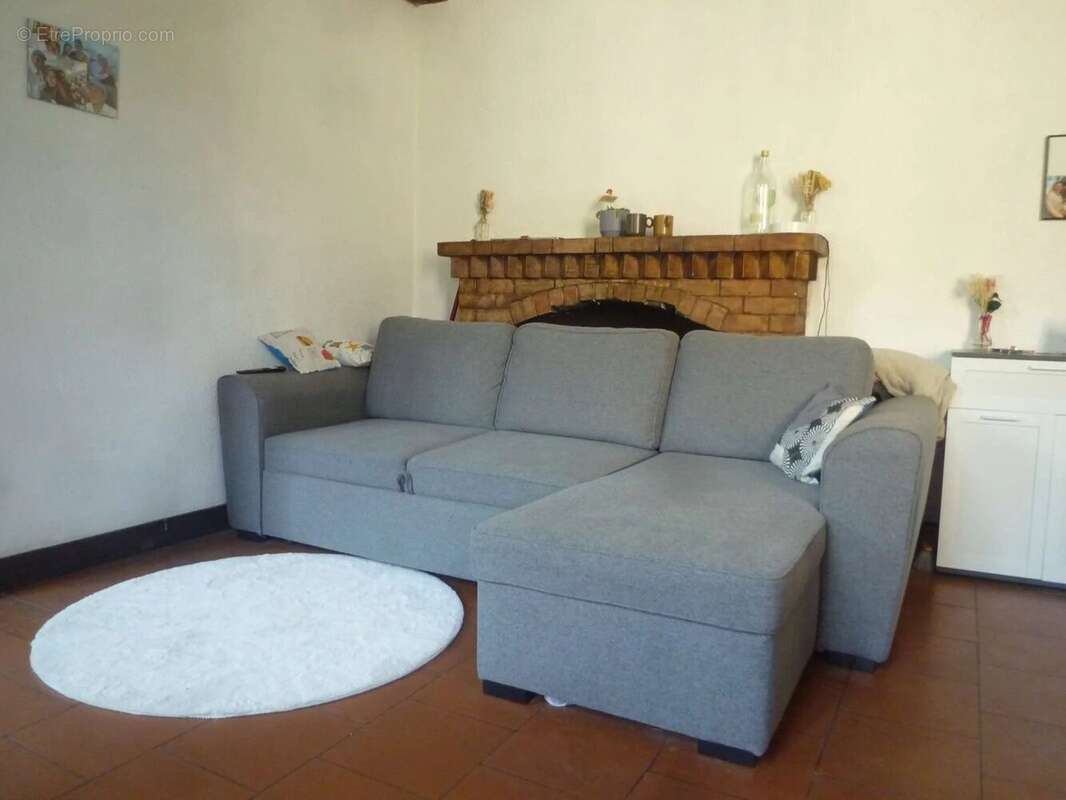 Appartement à ENTREVAUX