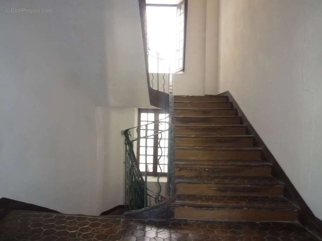 Appartement à ENTREVAUX