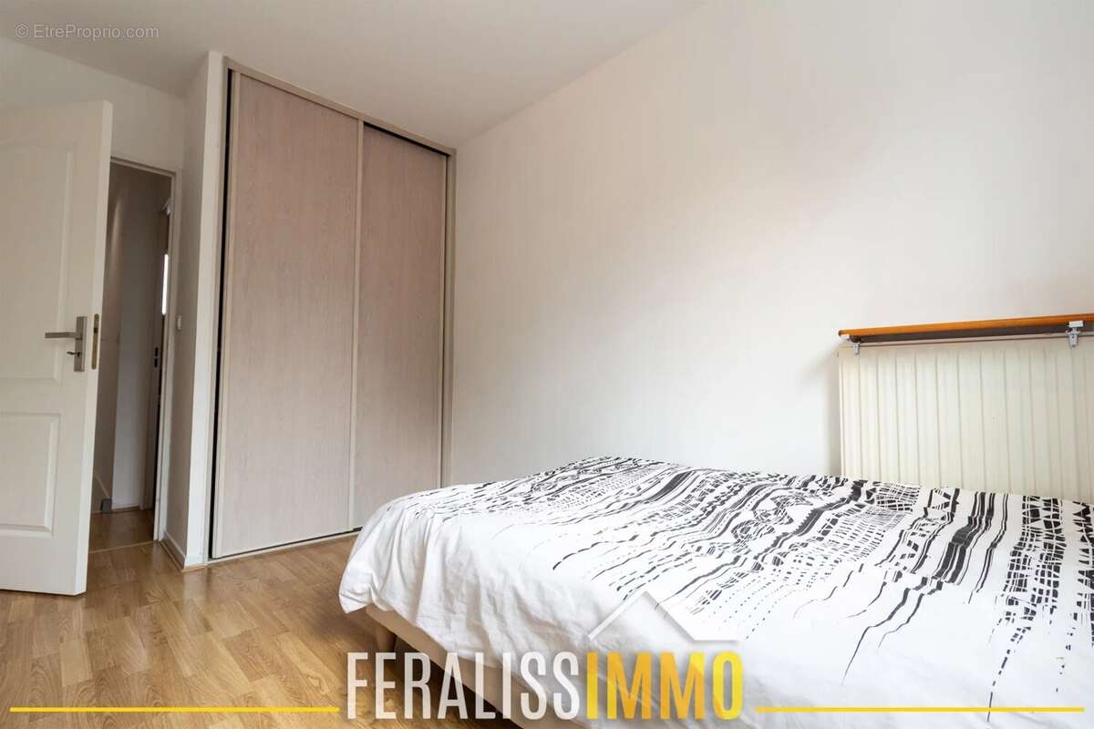 Appartement à COURDIMANCHE