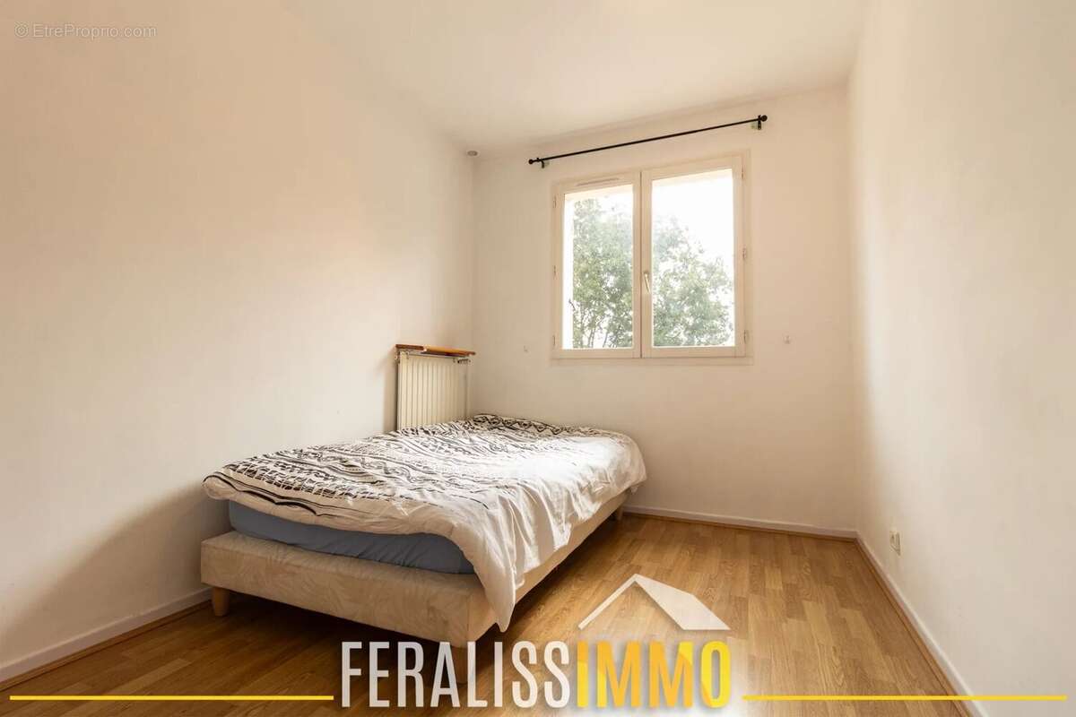 Appartement à COURDIMANCHE