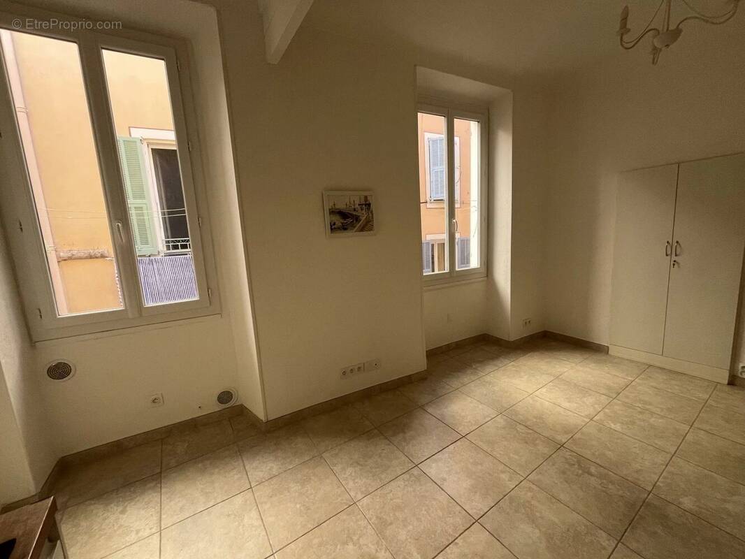 Appartement à VILLEFRANCHE-SUR-MER