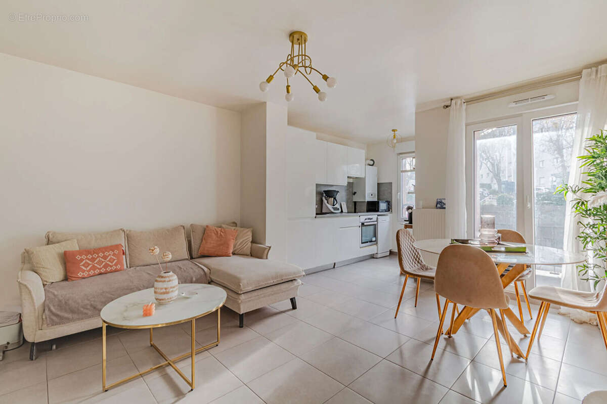 Appartement à LONGJUMEAU