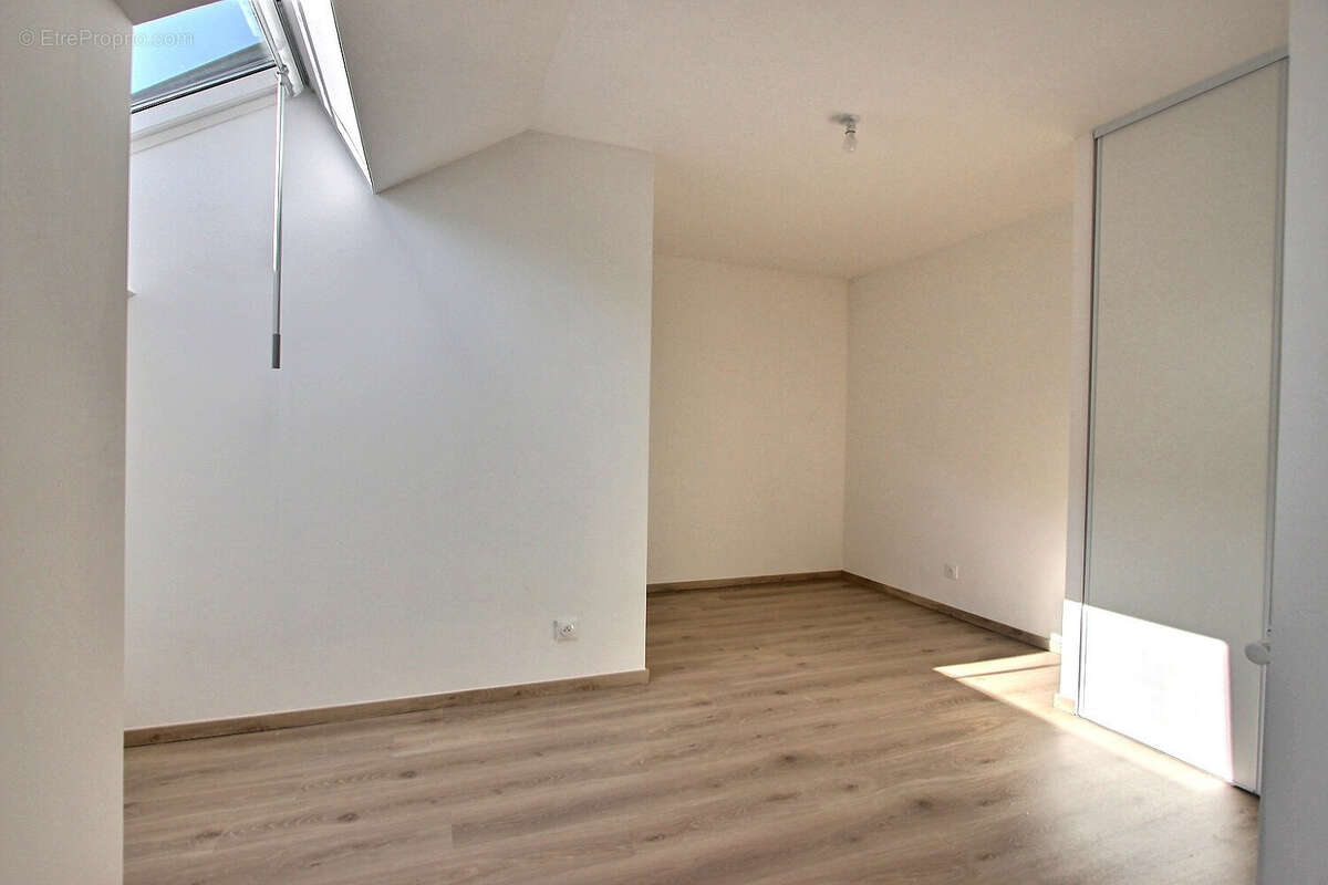 Appartement à LA BALME-DE-SILLINGY