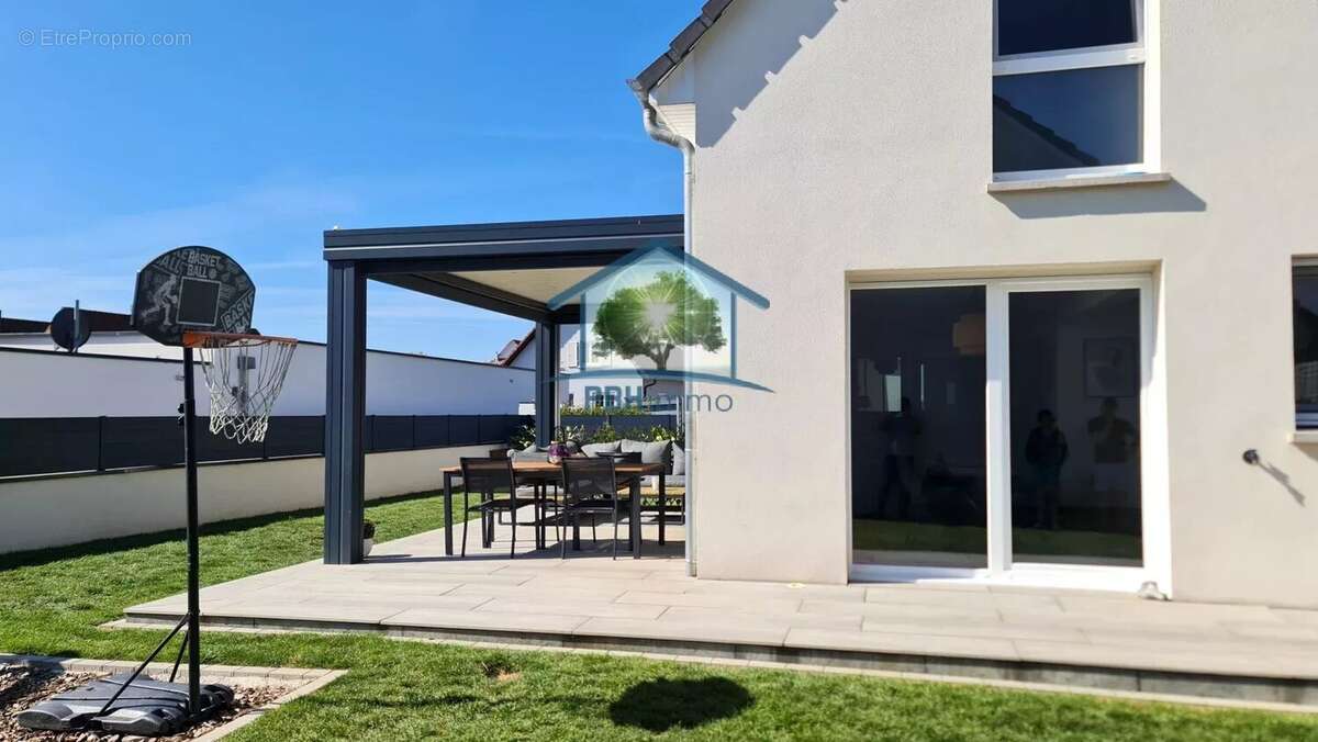 Maison à ROPPENHEIM